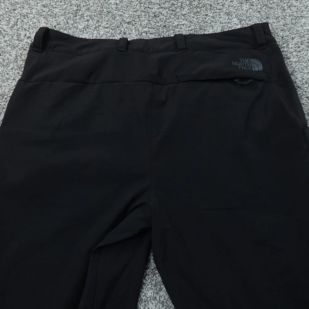 North Face Pants Mens 34X32 Black Chino Performance Tech Outdoor Hiking Stretch